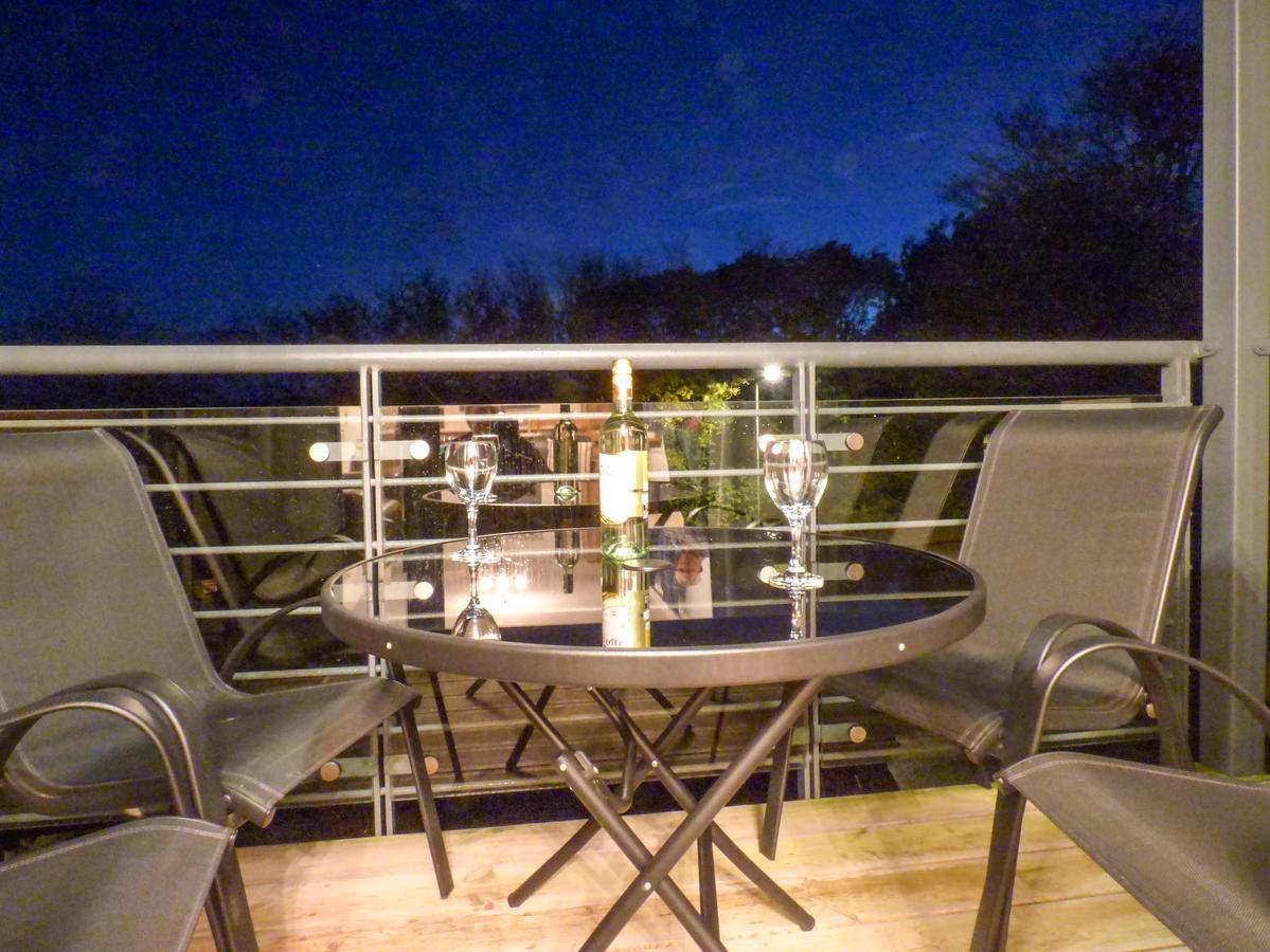 Tyack Apartment Charlestown  Bagian luar foto